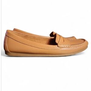 Coach and Four Women's Tan Leather Driving Loafers Size 9.5 Moccasins Slip On